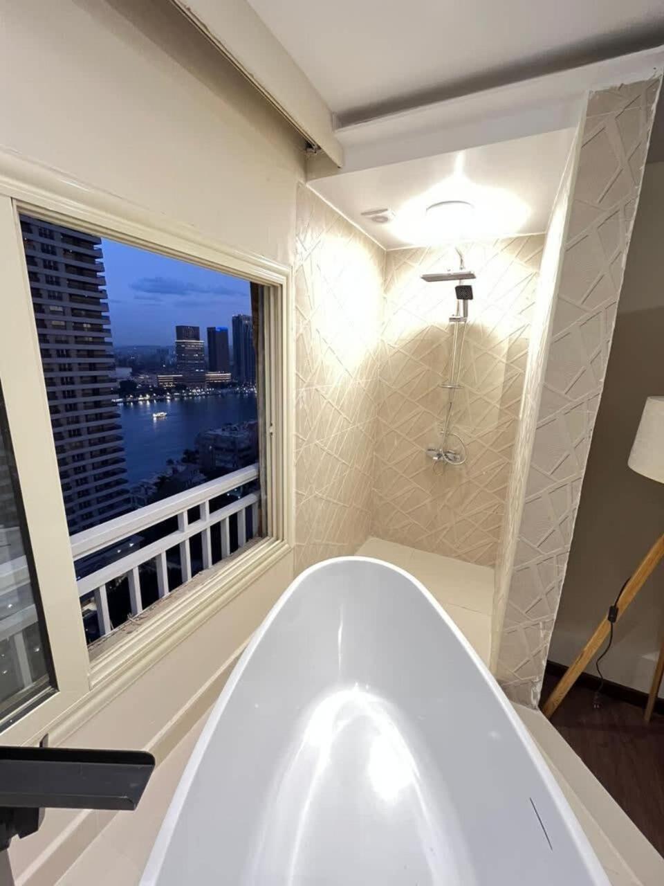 Apartment Zamalek Royal Nile View 3br *