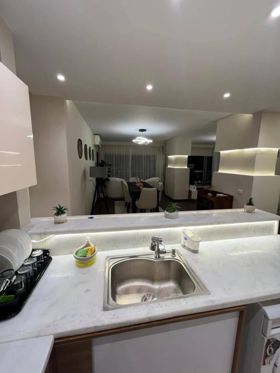 Apartment Zamalek Royal Nile View 3br Cairo